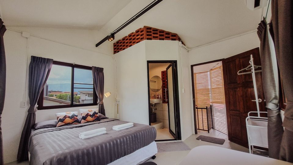 6 Bedroom House  in Chang Khlan, Mueang Chiang Mai, Chiang Mai - Image 14