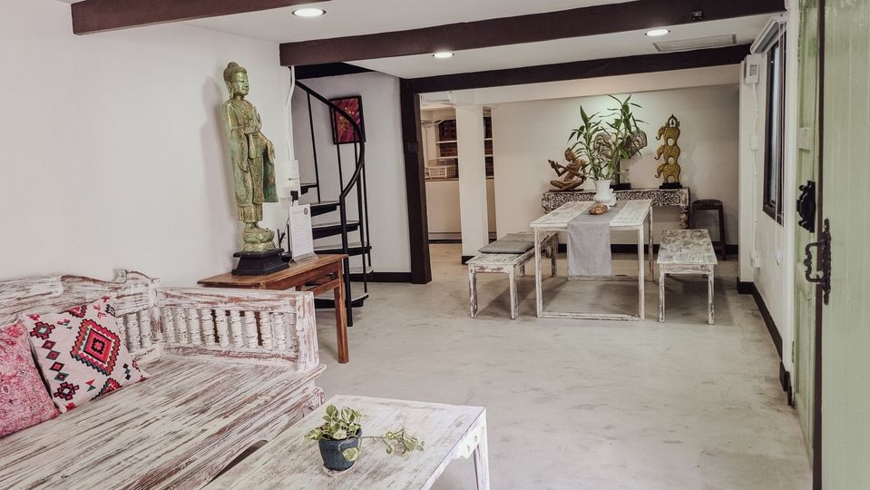 6 Bedroom House  in Chang Khlan, Mueang Chiang Mai, Chiang Mai - Image 20