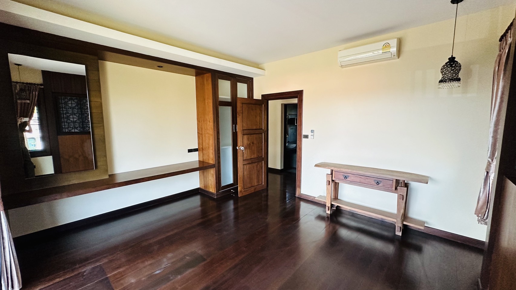 5 Bedroom House For Sale in San Phisuea, Mueang Chiang Mai, Chiang Mai - Image 18