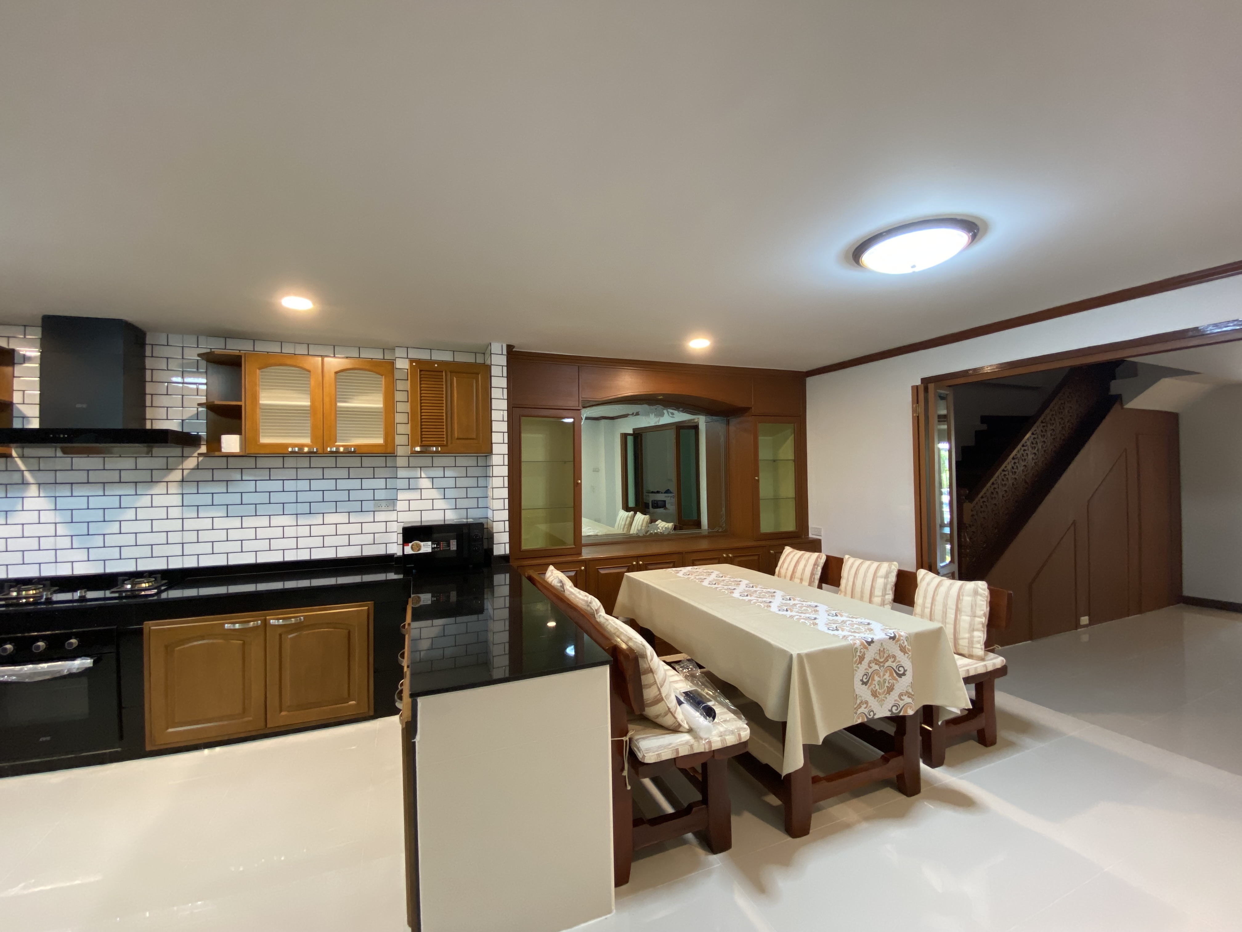 3 Bedroom House For Sale in Chang Phueak, Mueang Chiang Mai, Chiang Mai - Image 8