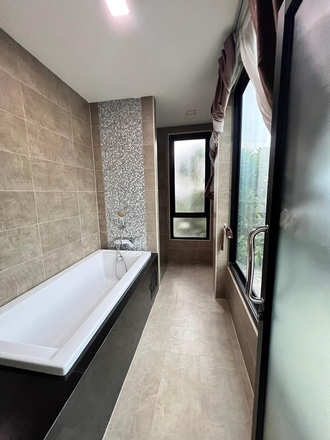 3 卧室 独立房屋  在  - Image 4