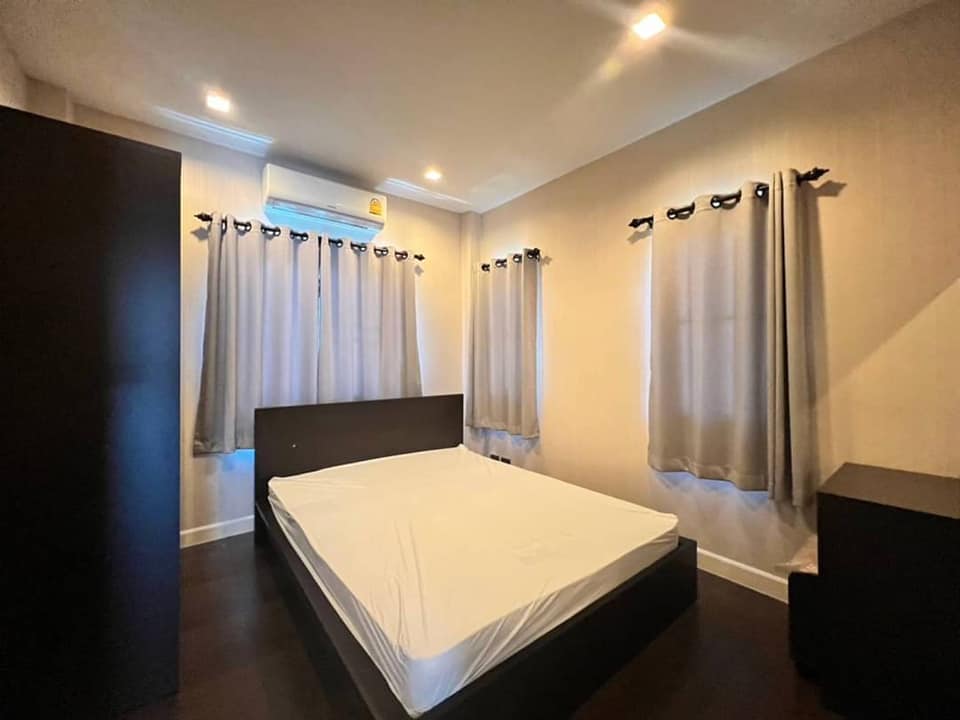 3 卧室 独立房屋  在  - Image 9