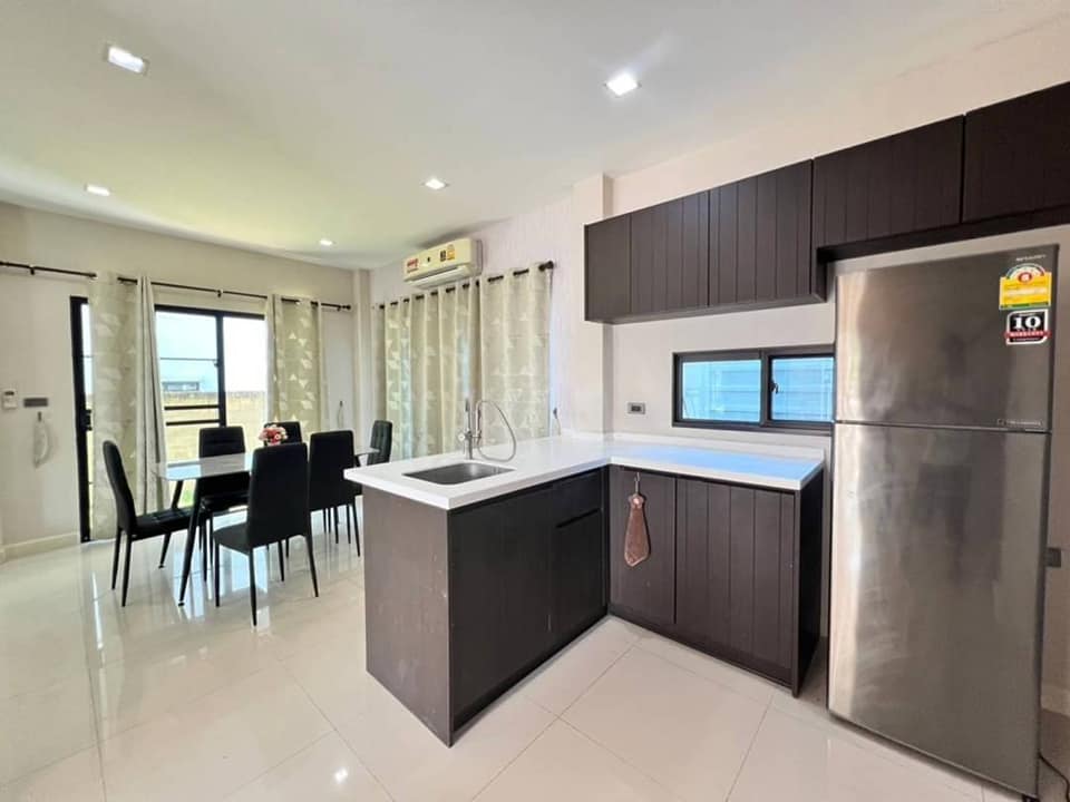 3 卧室 独立房屋  在  - Image 11