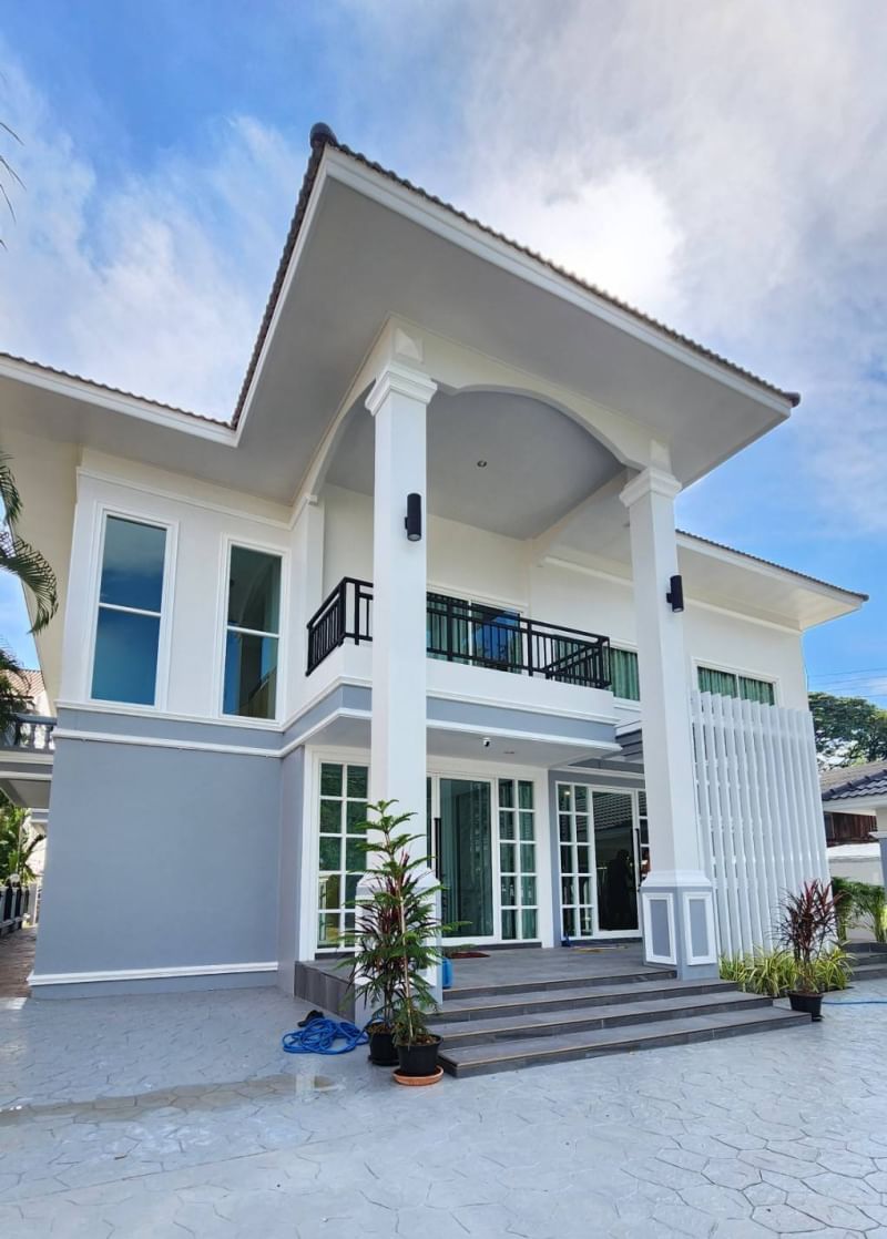 4 Bedroom House For Sale in Wat Ket, Mueang Chiang Mai, Chiang Mai - Image 15