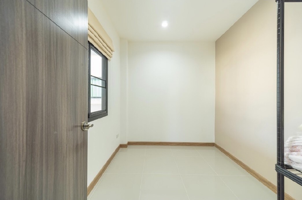 4 Bedroom House For Sale in Mae Hia, Mueang Chiang Mai, Chiang Mai - Image 6