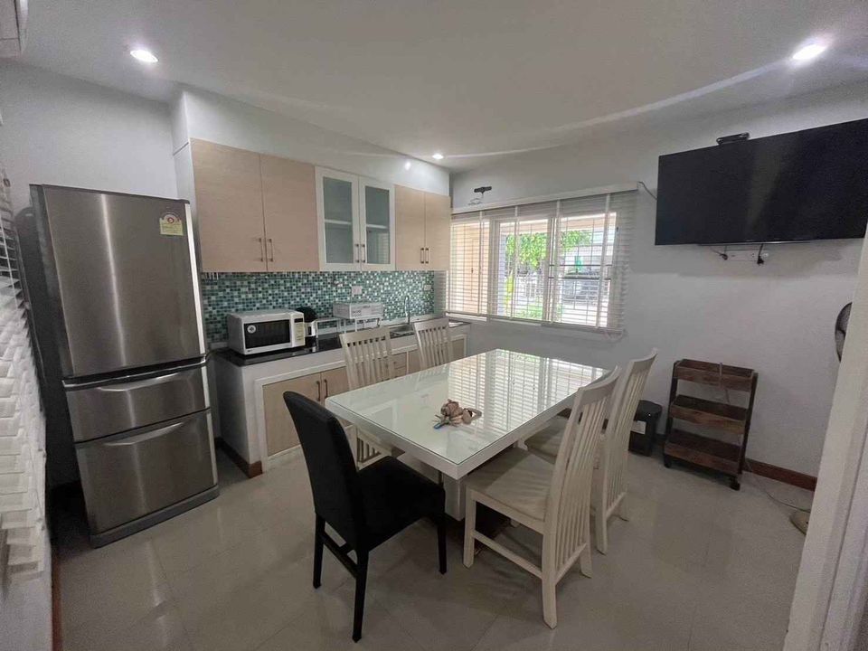 3 卧室 独立房屋  在  - Image 3