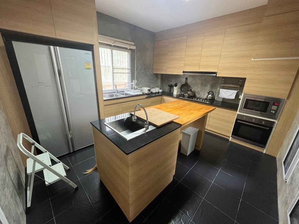 3 卧室 独立房屋  在  - Image 4