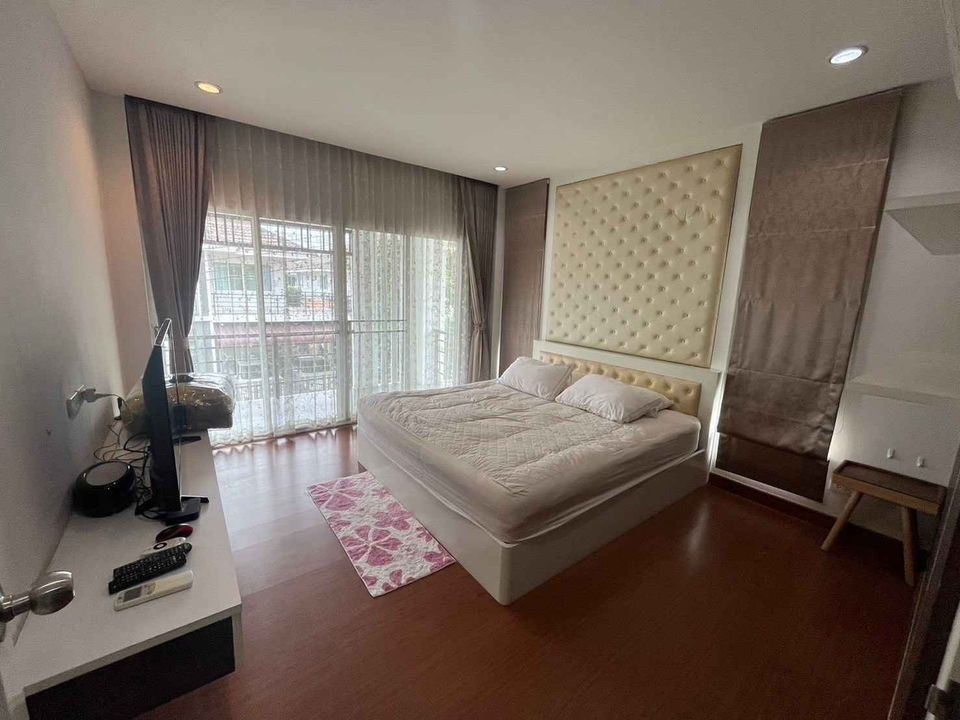 3 卧室 独立房屋  在  - Image 12