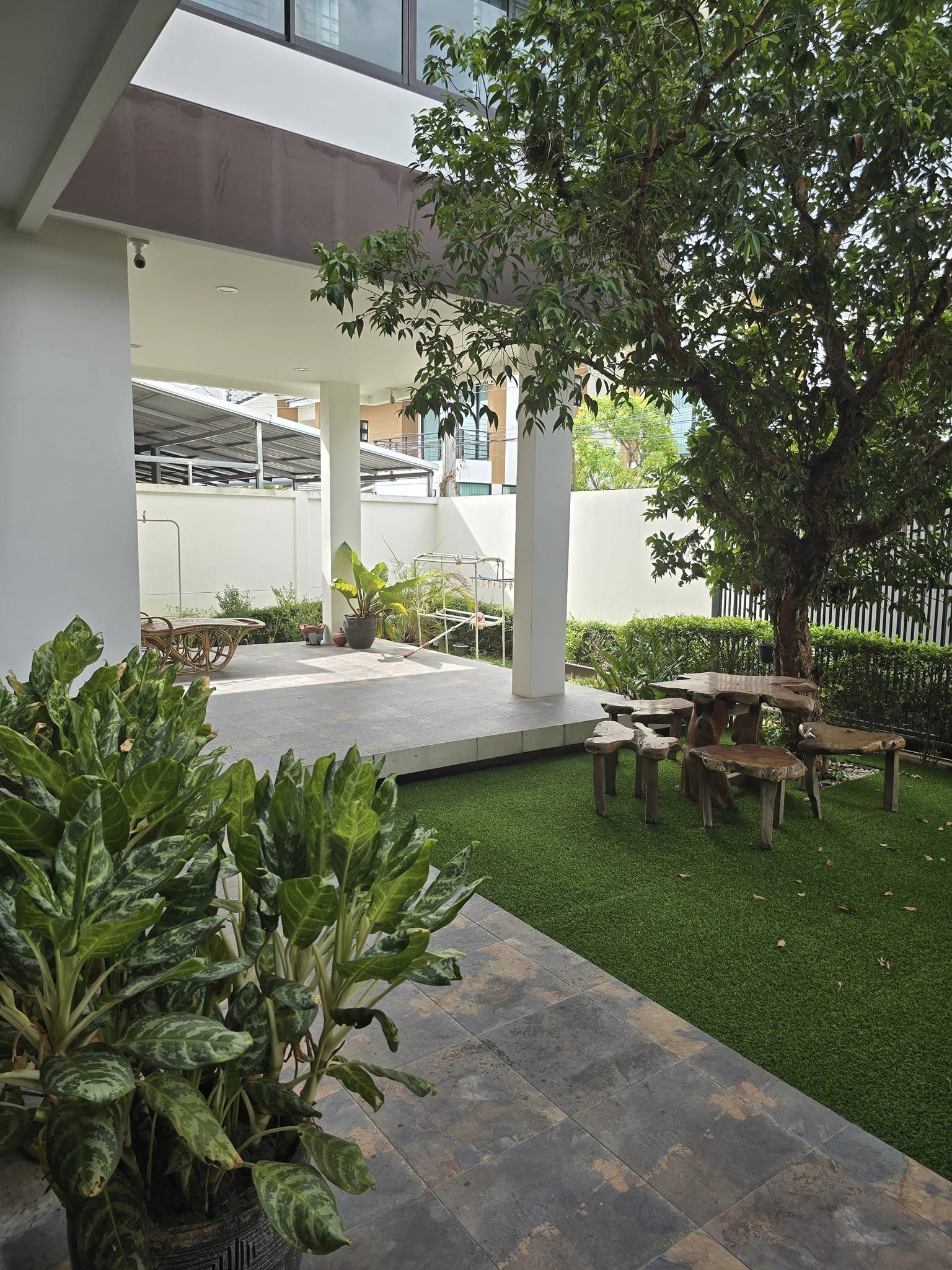 4 Bedroom House For Sale in Pa Daet, Mueang Chiang Mai, Chiang Mai - Image 4