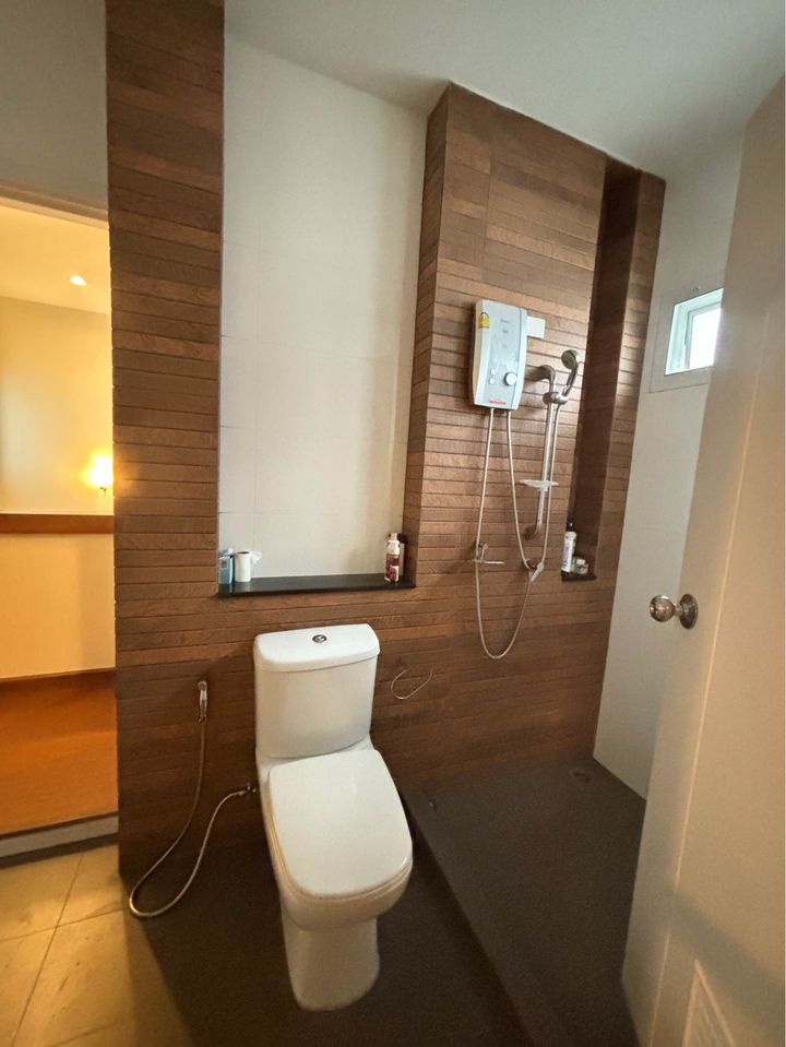 3 卧室 独立房屋  在  - Image 9