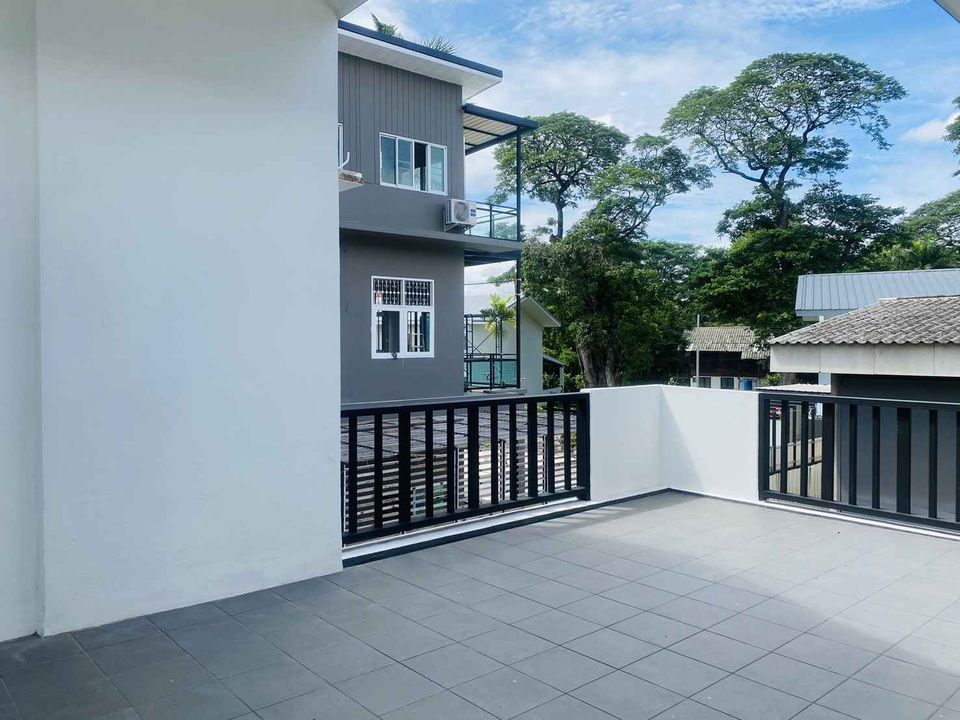 4 卧室 独立房屋  在  - Image 12