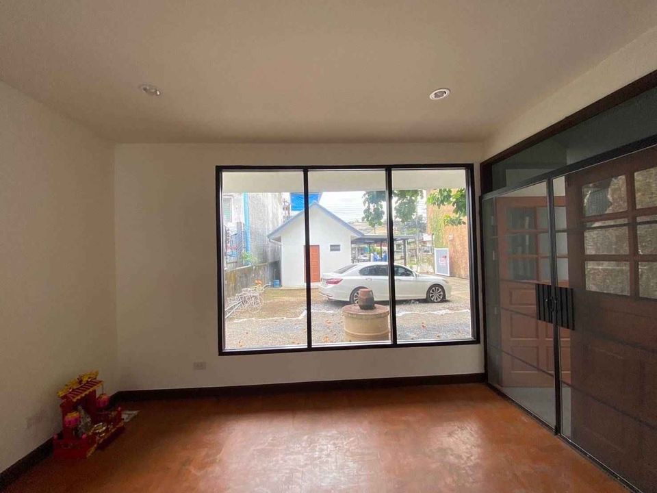 4 卧室 独立房屋  在  - Image 6