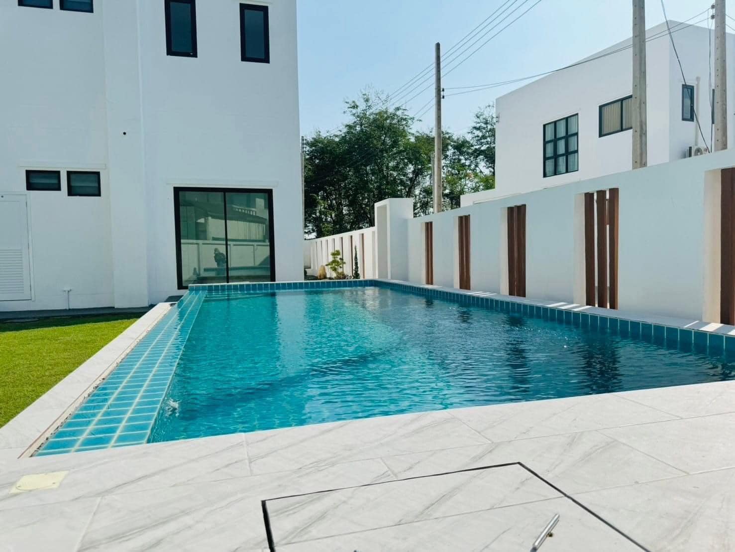 4 Bedroom House For Sale in Mae Hia, Mueang Chiang Mai, Chiang Mai - Image 2