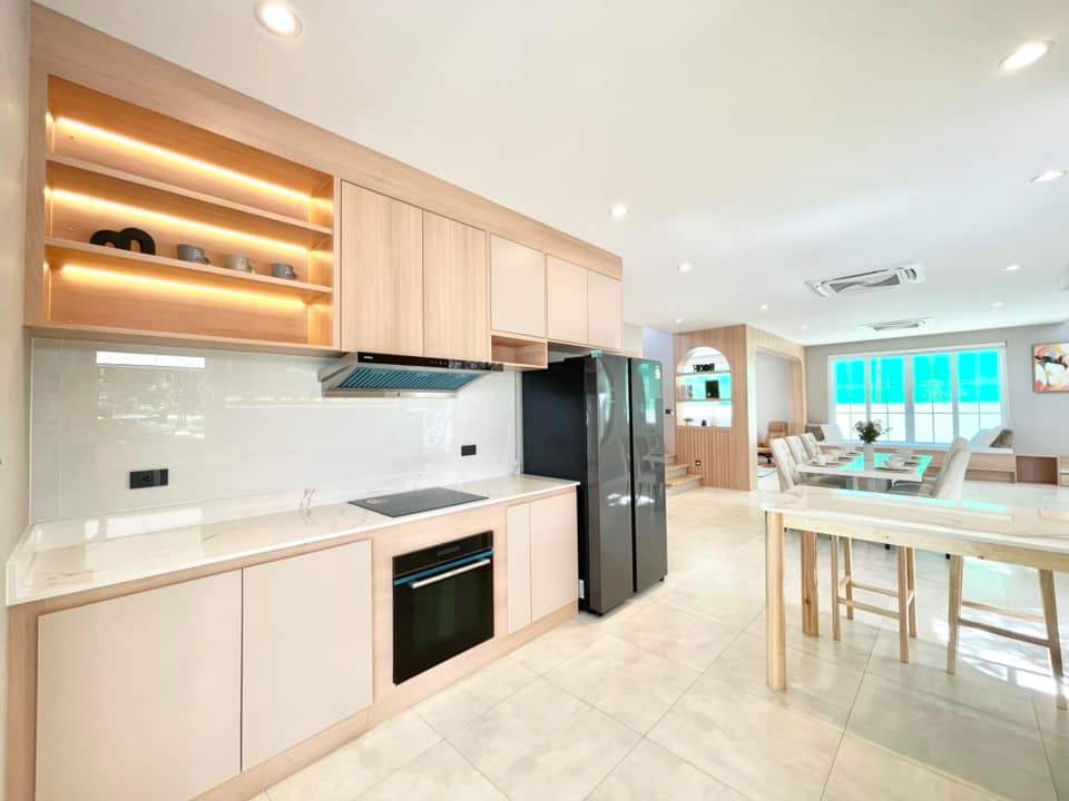 4 Bedroom House For Sale in San Phak Wan, Hang Dong, Chiang Mai - Image 33