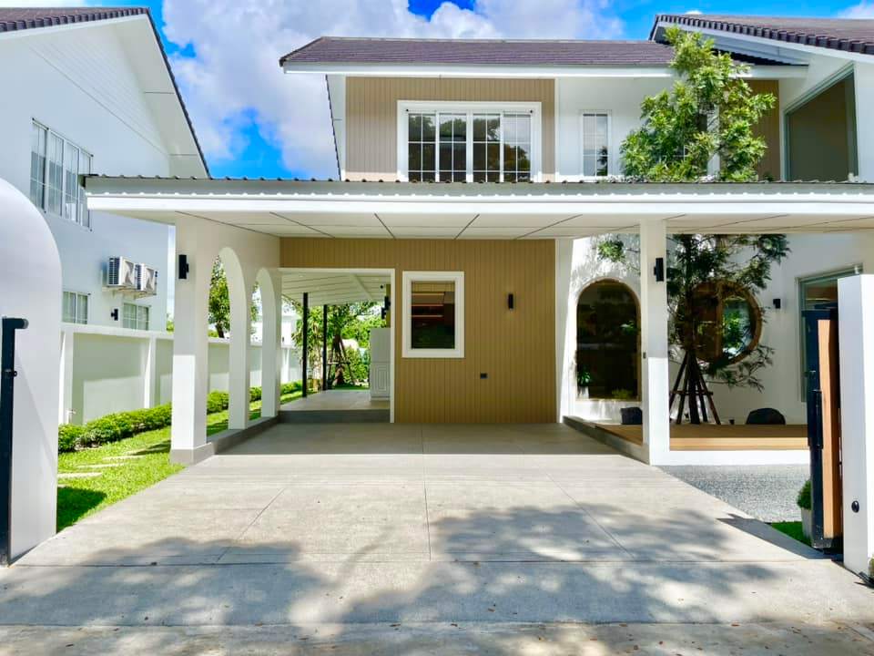 4 Bedroom House For Sale in San Phak Wan, Hang Dong, Chiang Mai - Image 22