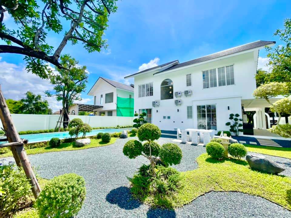 4 Bedroom House For Sale in San Phak Wan, Hang Dong, Chiang Mai - Image 7