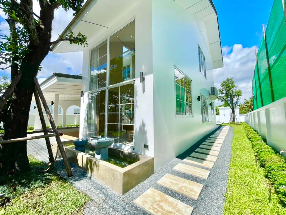 4 Bedroom House For Sale in San Phak Wan, Hang Dong, Chiang Mai - Image 27