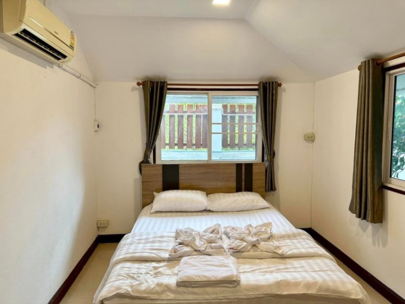 6 Bedroom House  in Pa Daet, Mueang Chiang Mai, Chiang Mai - Image 11