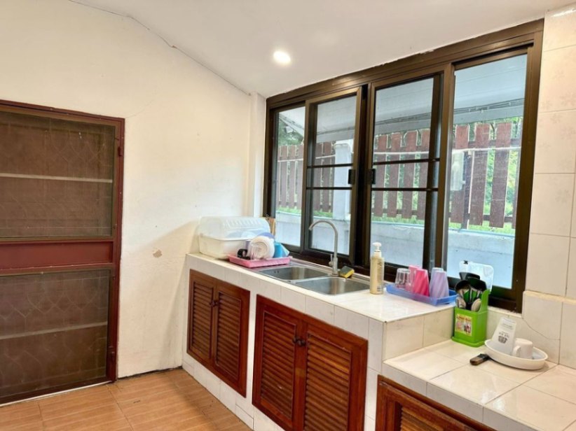 6 Bedroom House  in Pa Daet, Mueang Chiang Mai, Chiang Mai - Image 6