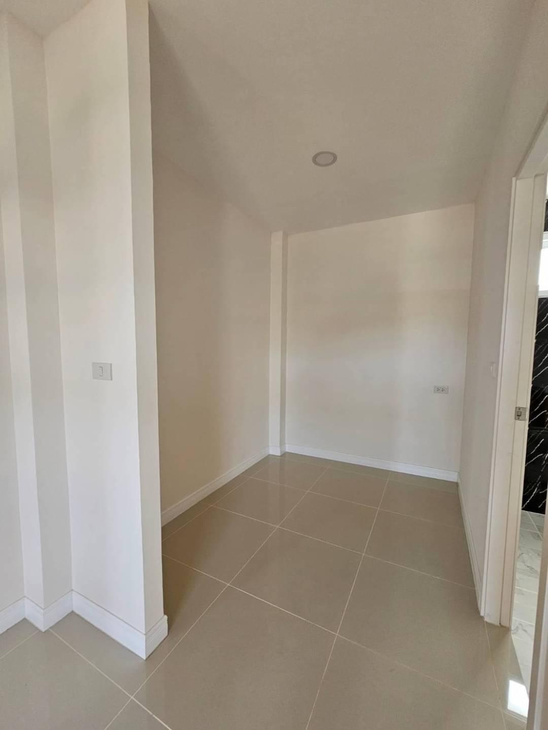 3 Bedroom House For Sale in Mueang Kaeo, Mae Rim, Chiang Mai - Image 13