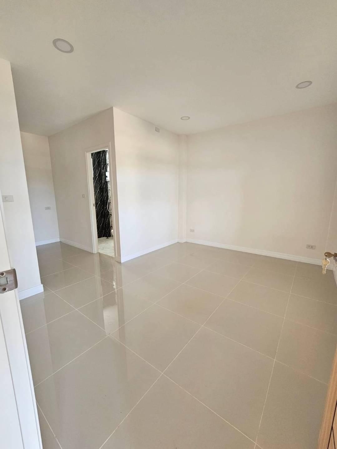 3 Bedroom House For Sale in Mueang Kaeo, Mae Rim, Chiang Mai - Image 14