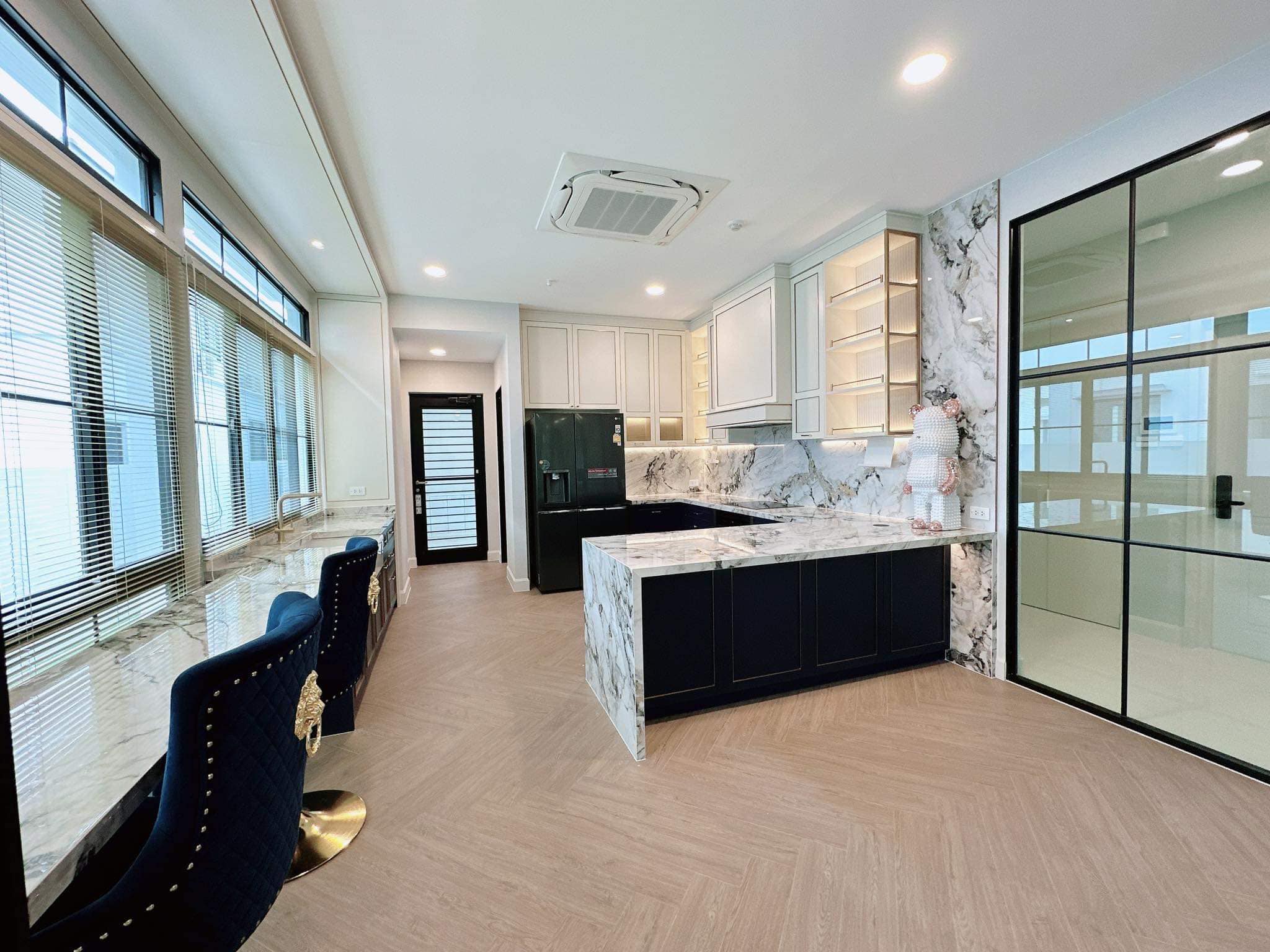 Nantawan Rama 9 - Krungthepkreetha - Image 5