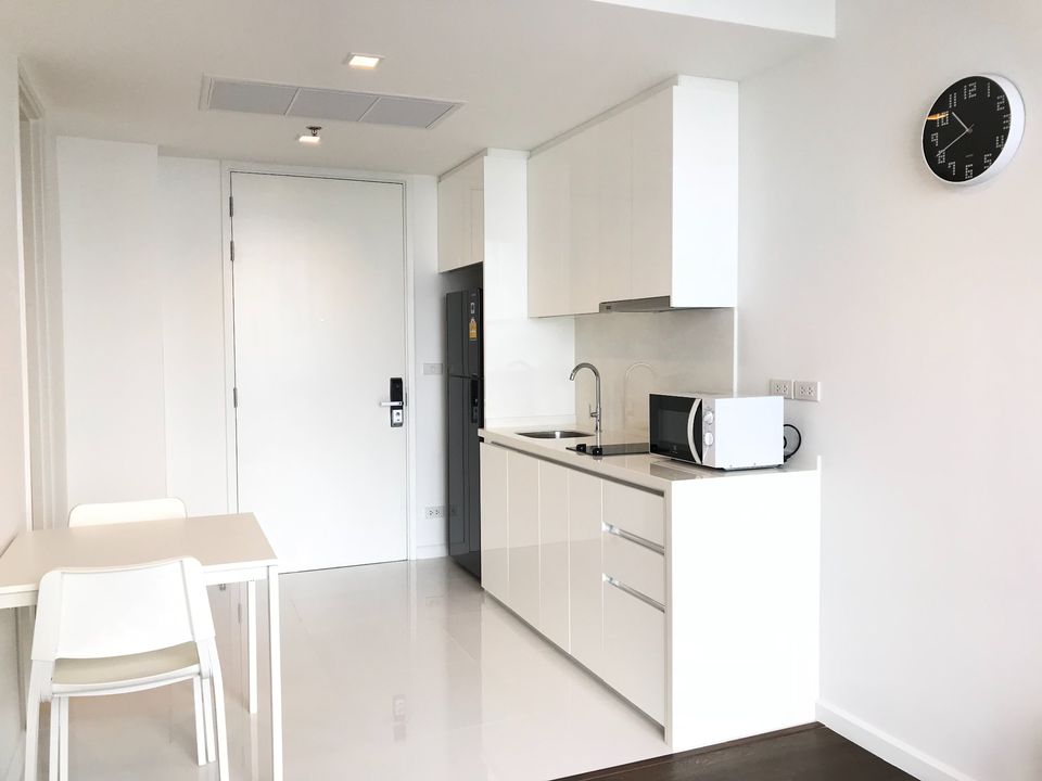 1 ห้องนอน คอนโด สำหรับเช่า ใน ทุ่งมหาเมฆ, สาทร, กรุงเทพมหานคร - Image 3
