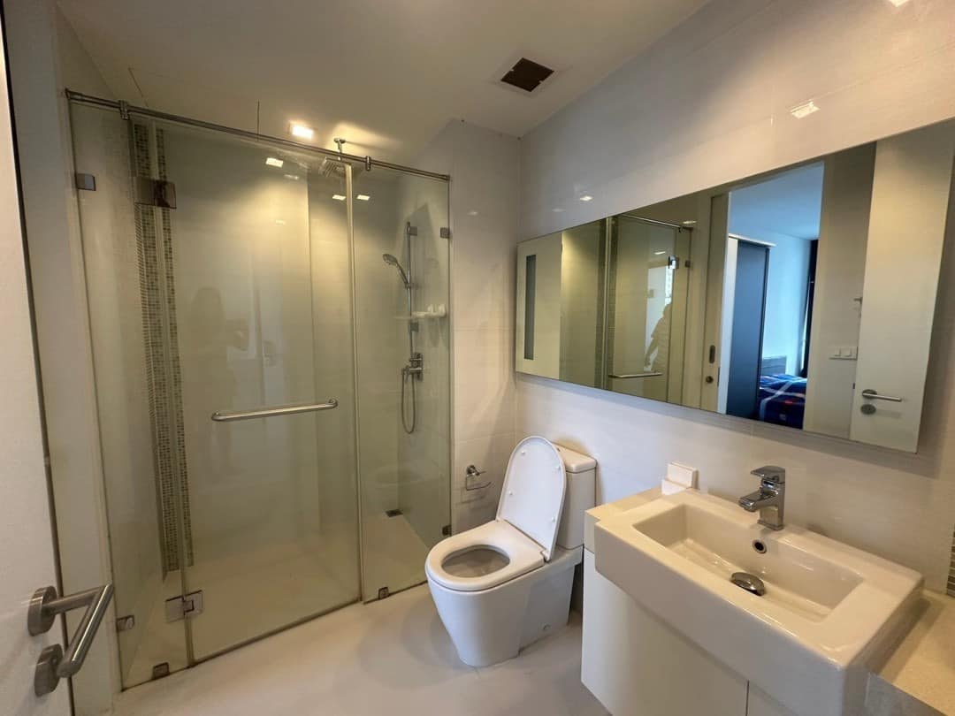 1 Bedroom Condo For Sale in Thung Mahamek, Sathon, Bangkok - Image 5