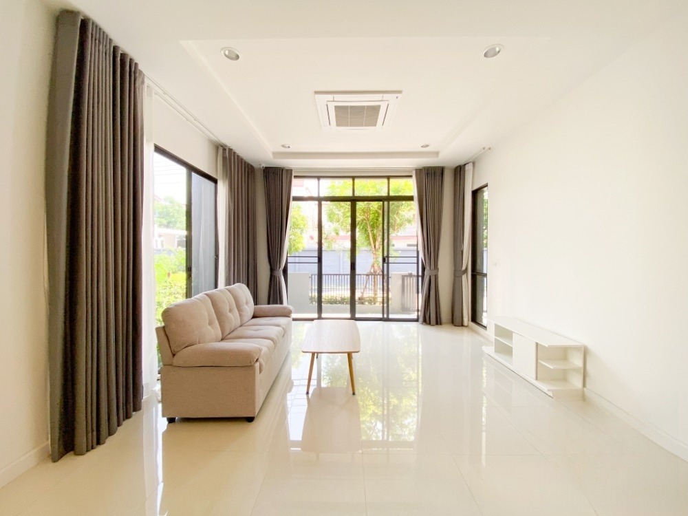 3 ห้องนอน บ้านเดี่ยว สำหรับเช่า ใน บางแก้ว, บางพลี, สมุทรปราการ - Image 4