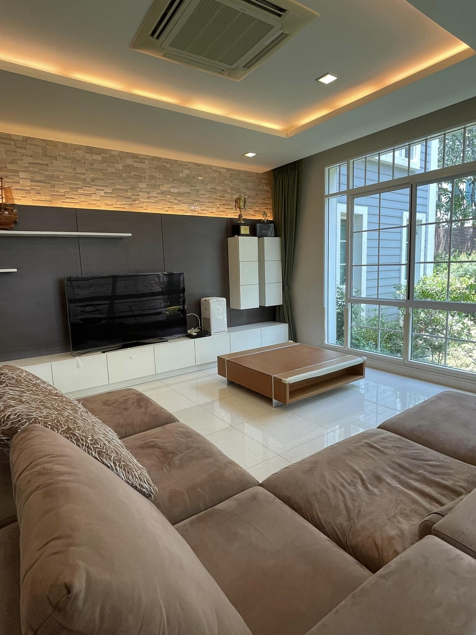 4 Bedroom House For Sale in Bang Phli Yai, Bang Phli, Samut Prakan - Image 2
