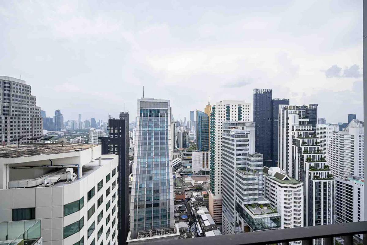 The Edge Sukhumvit 23 - Image 3