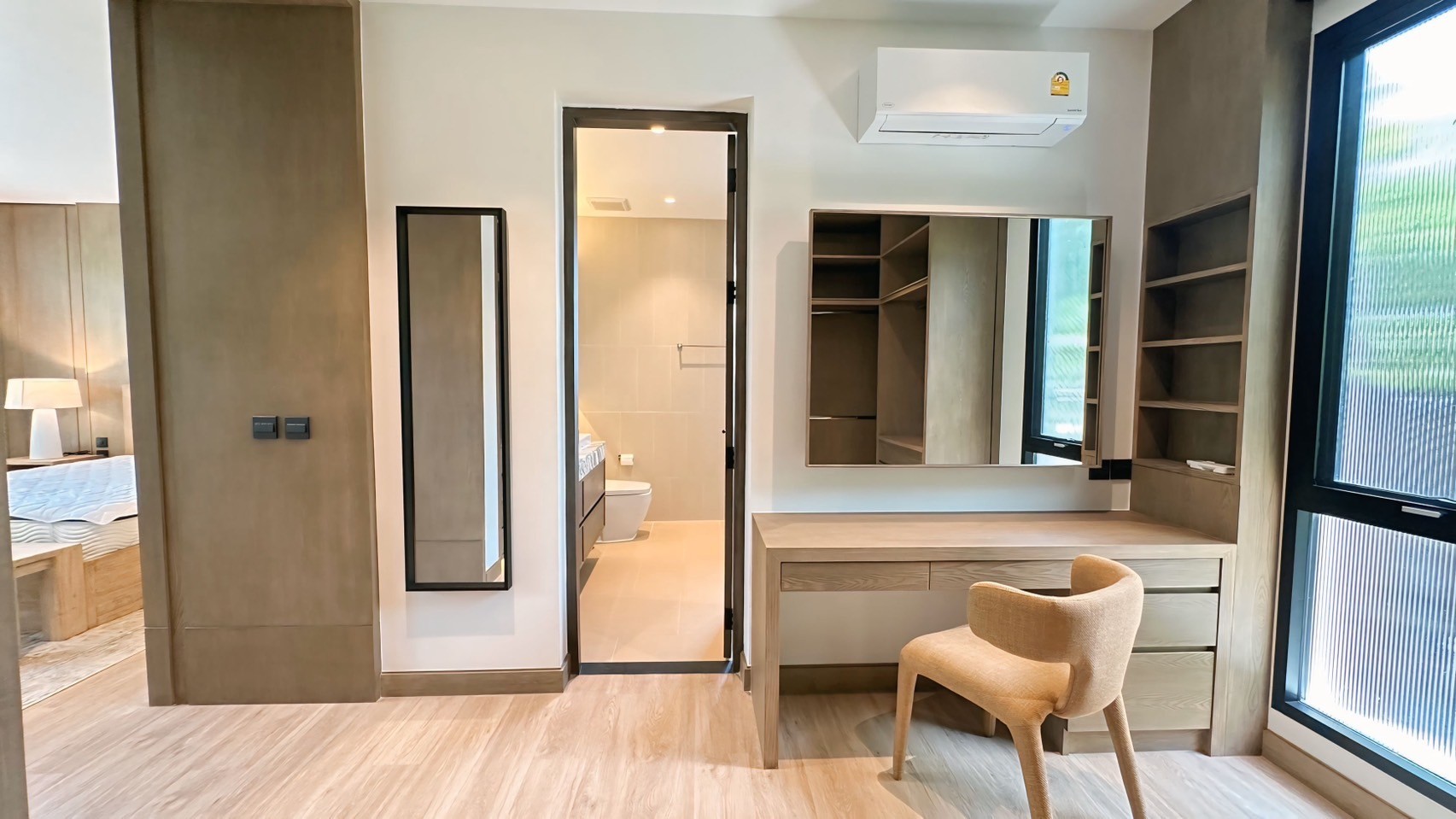 4 Bedroom House  in Phra Khanong Nuea, Vadhana, Bangkok - Image 23