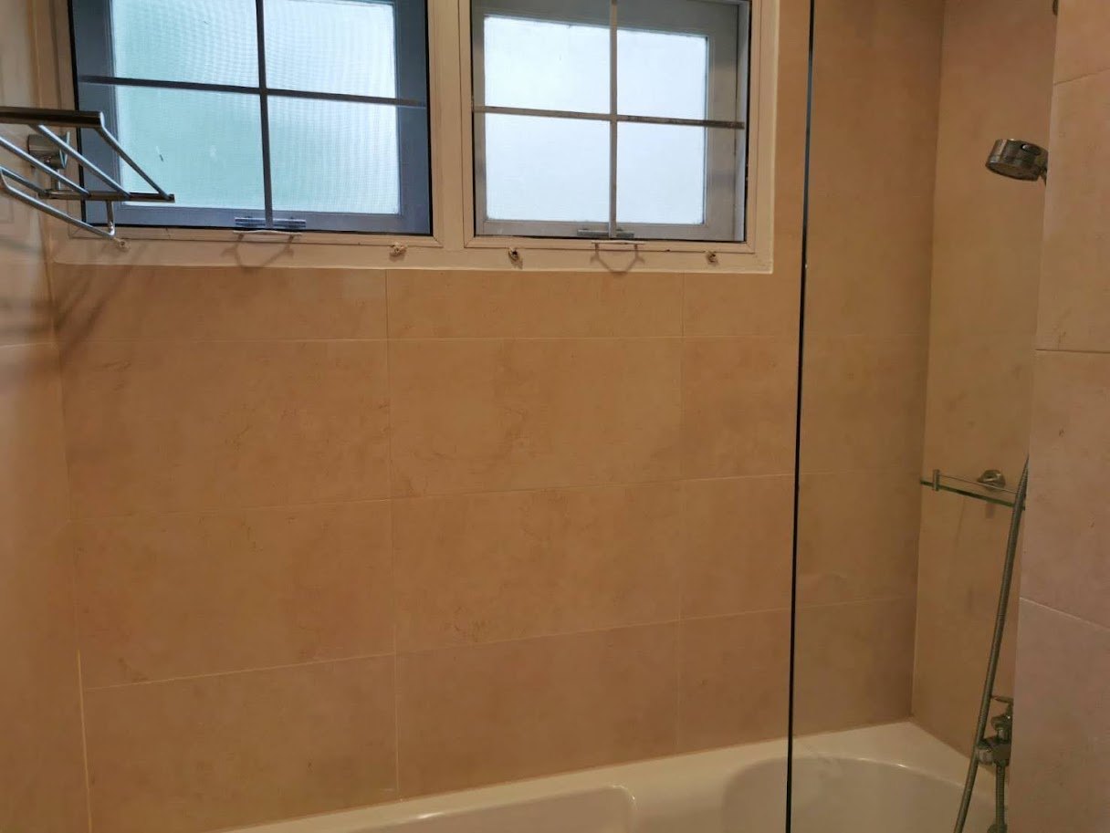 3 卧室 独立房屋  在  - Image 14