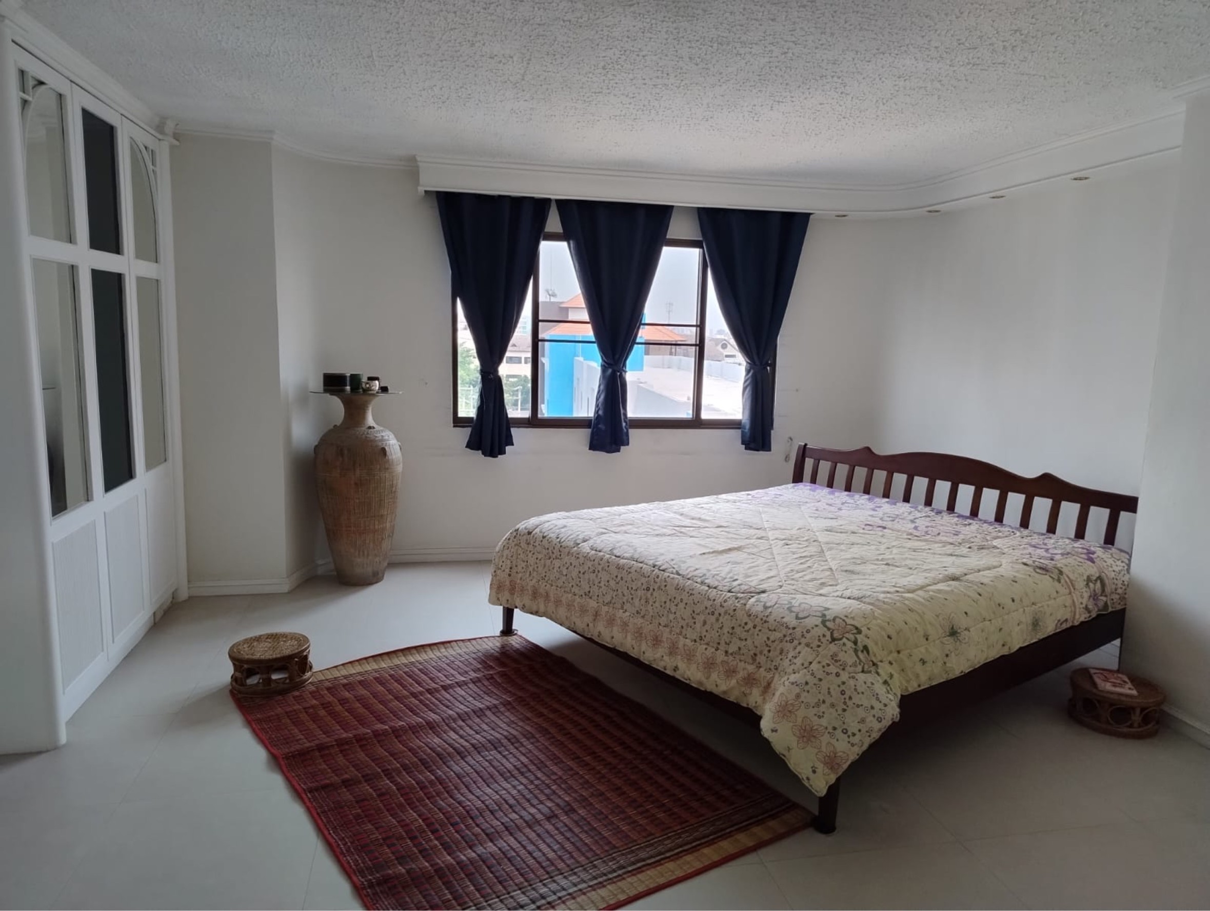 Nakornping Condo - Image 1