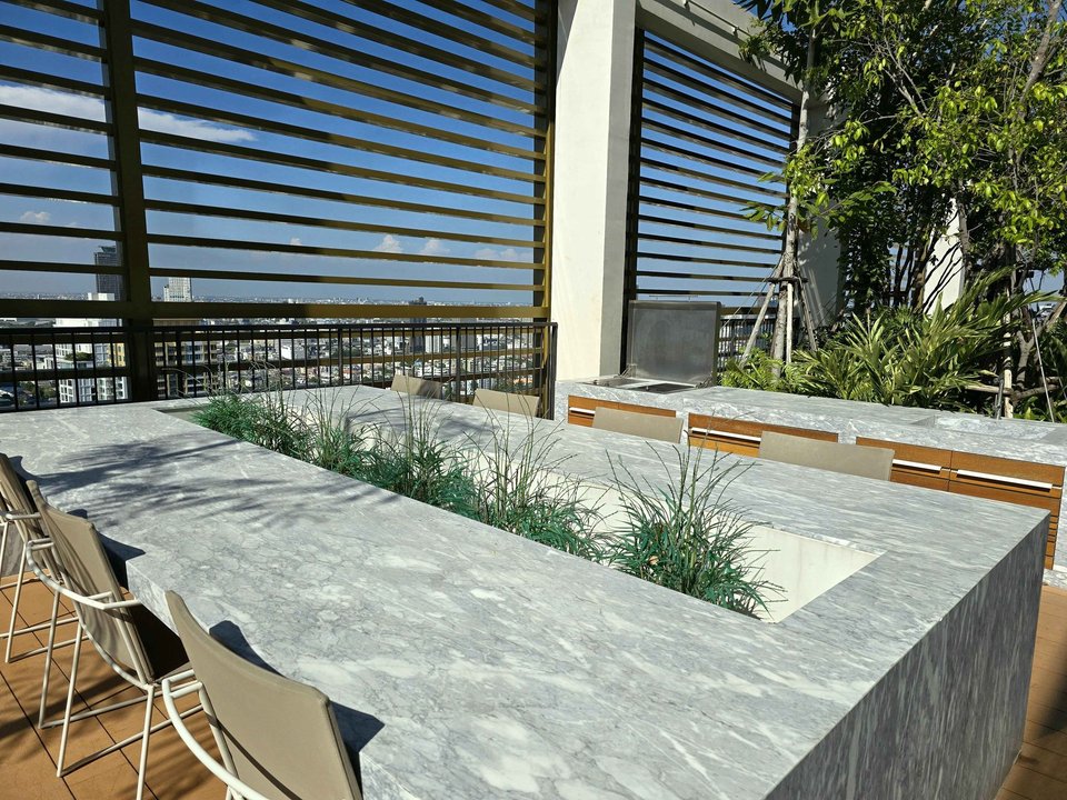 NOBLE STATE 39 - Image 14