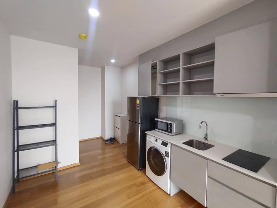 Noble Revo Silom - Image 3