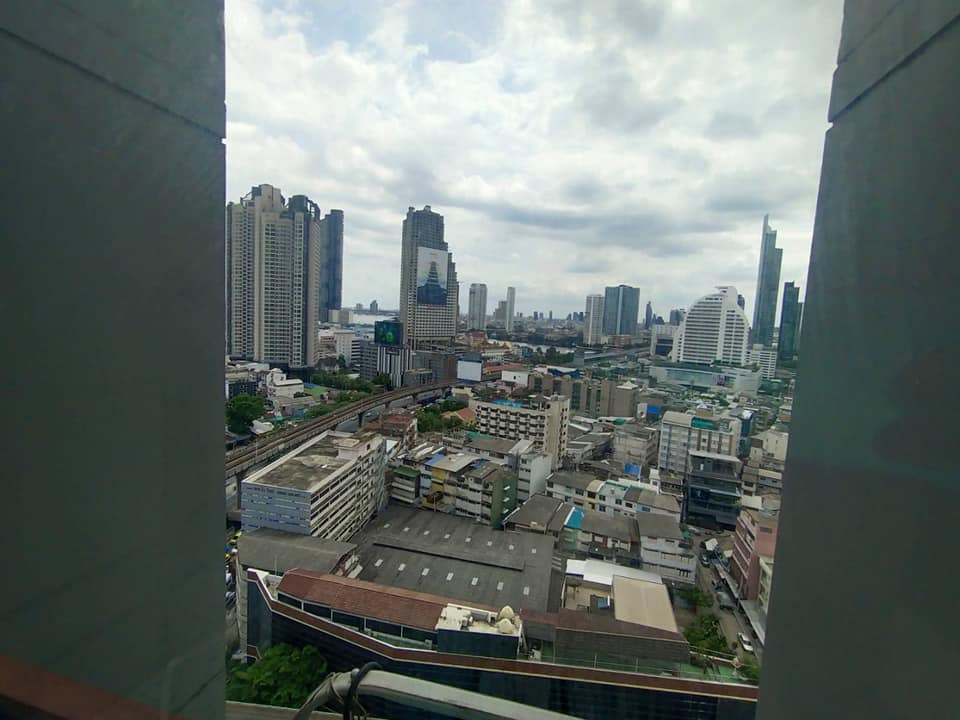 Noble Revo Silom - Image 9