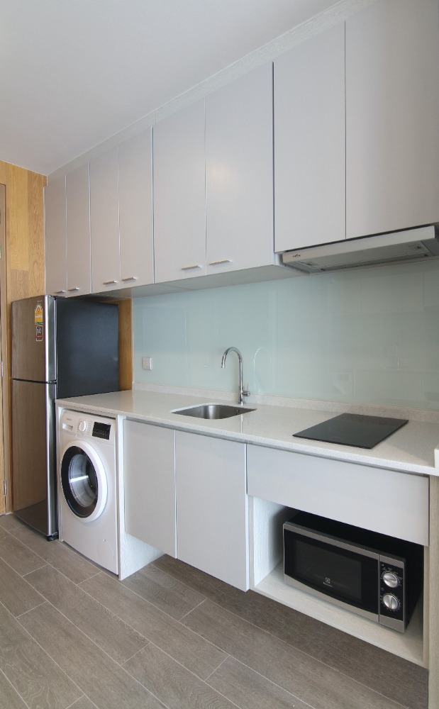 Noble Revo Silom - Image 14