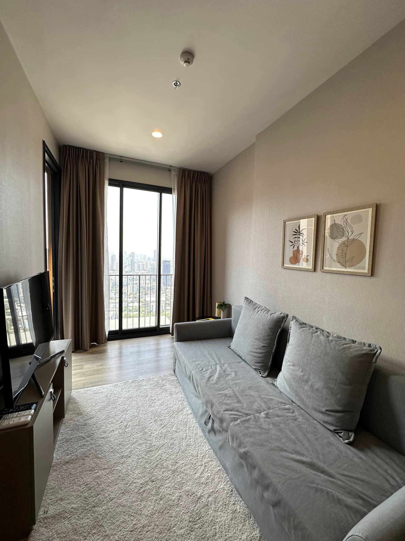 1 Bedroom Condo  in Khlong Tan, Khlong Toei, Bangkok - Image 1