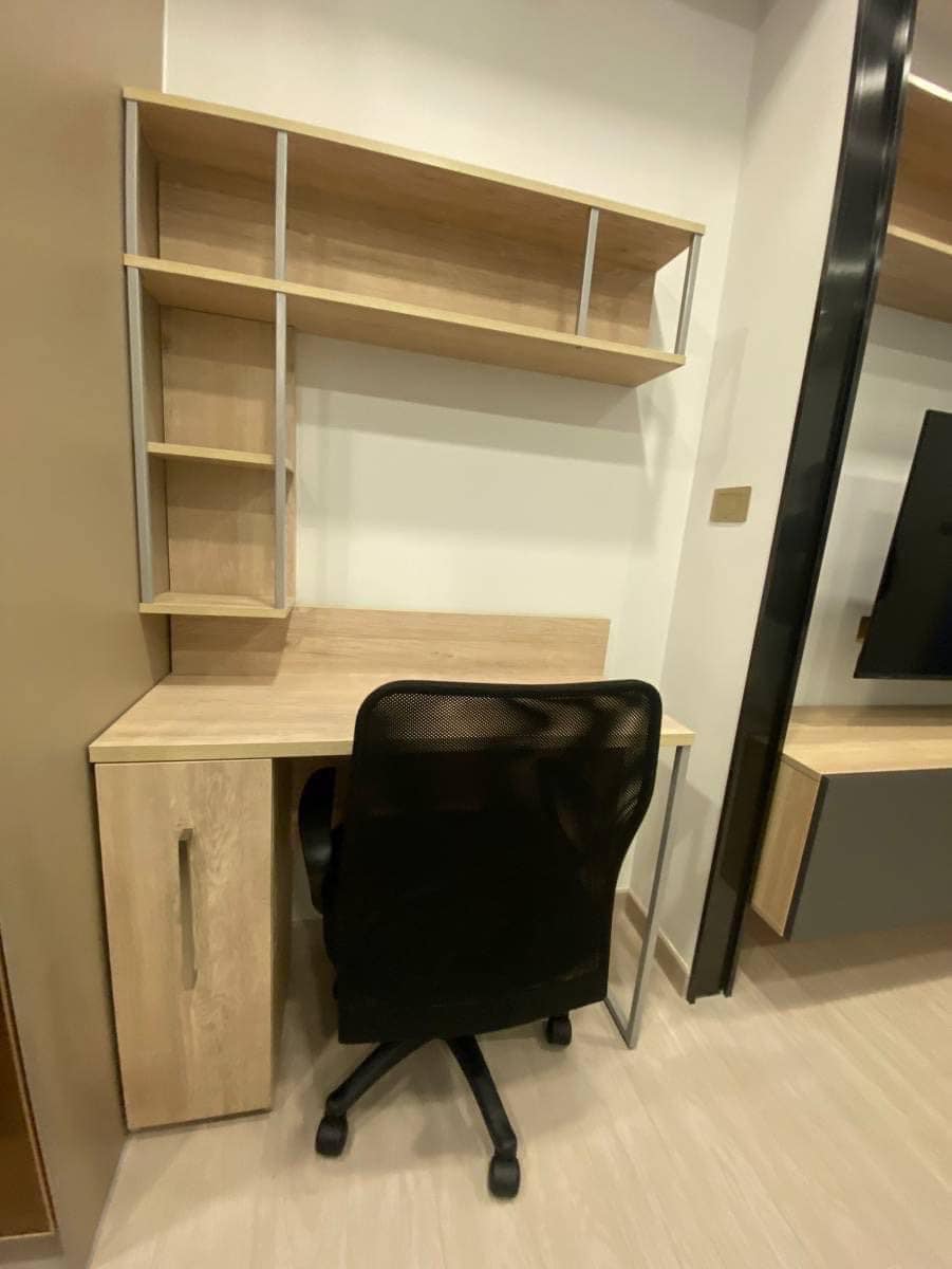 1 Bedroom Condo For Sale in Huai Khwang, Huai Khwang, Bangkok - Image 4