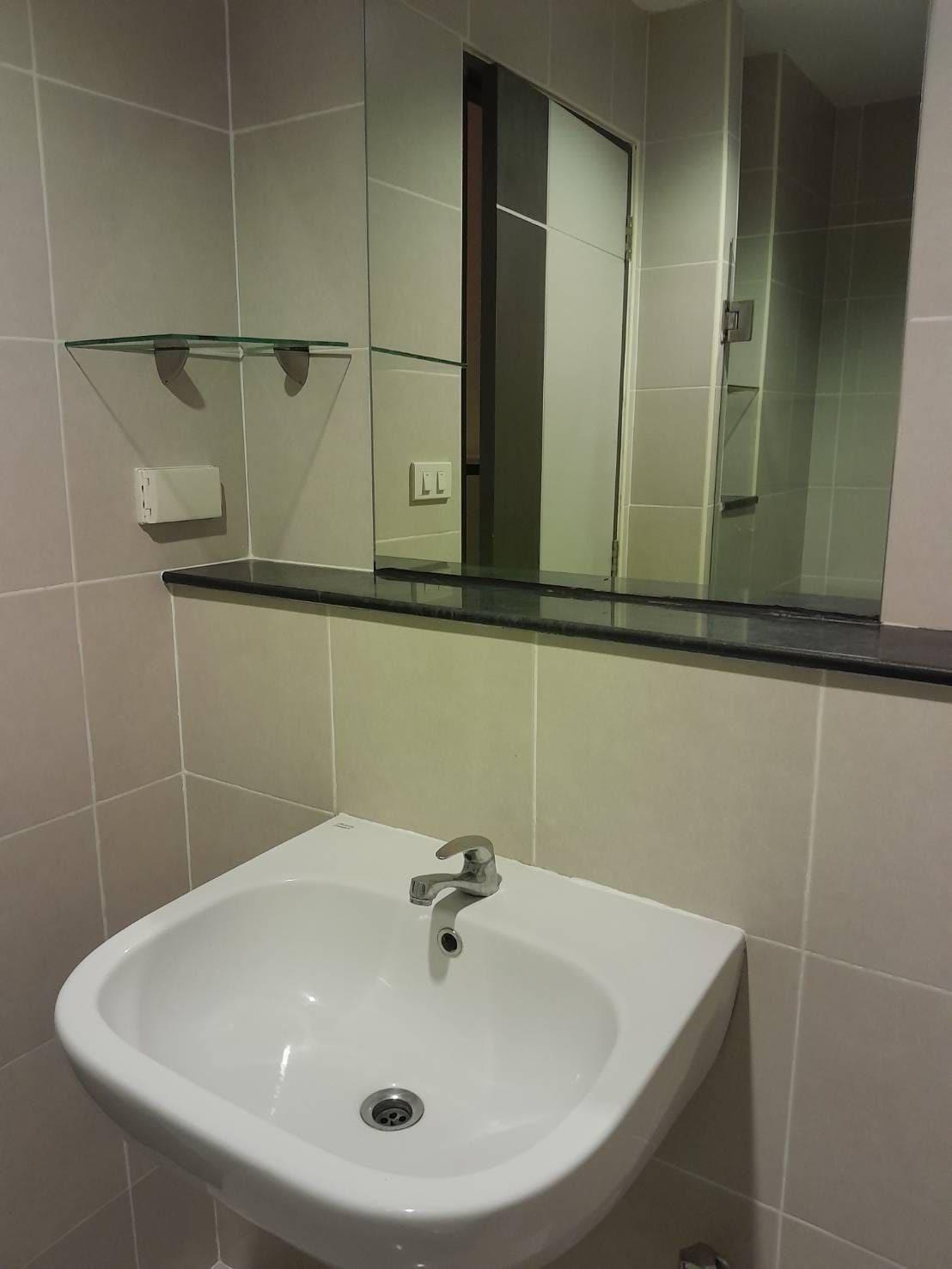 One Plus Business Park 1 - Image 7