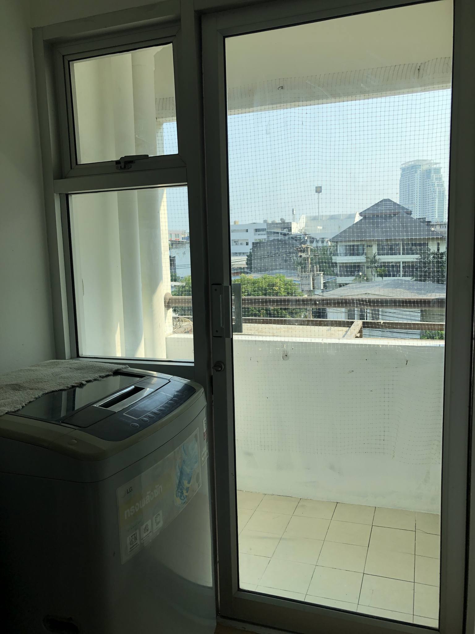 Condo One Sukhumvit 67 - Image 13