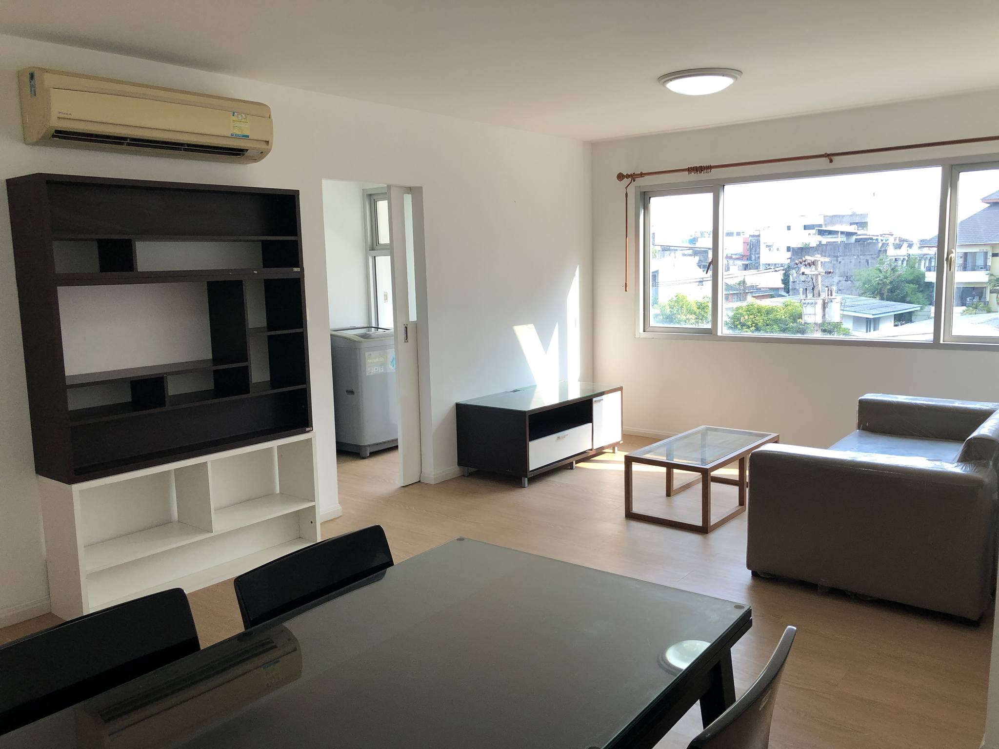 Condo One Sukhumvit 67 - Image 1