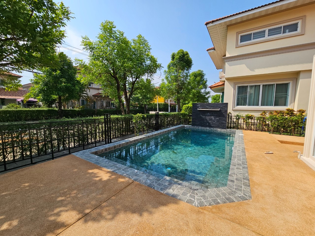 3 Bedroom House For Sale in Chai Sathan, Saraphi, Chiang Mai - Image 13