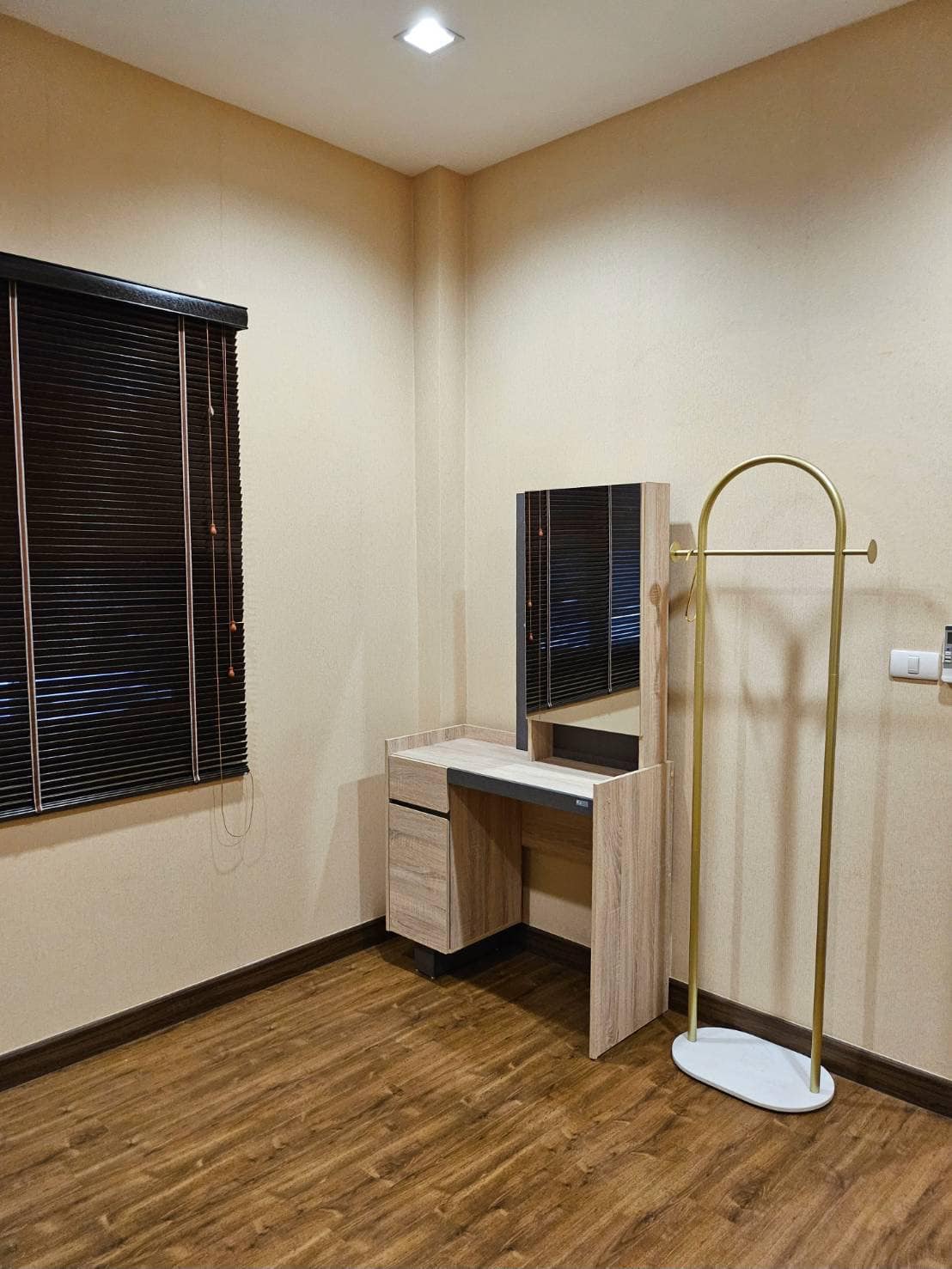 The Oriental (Regent) - Image 6