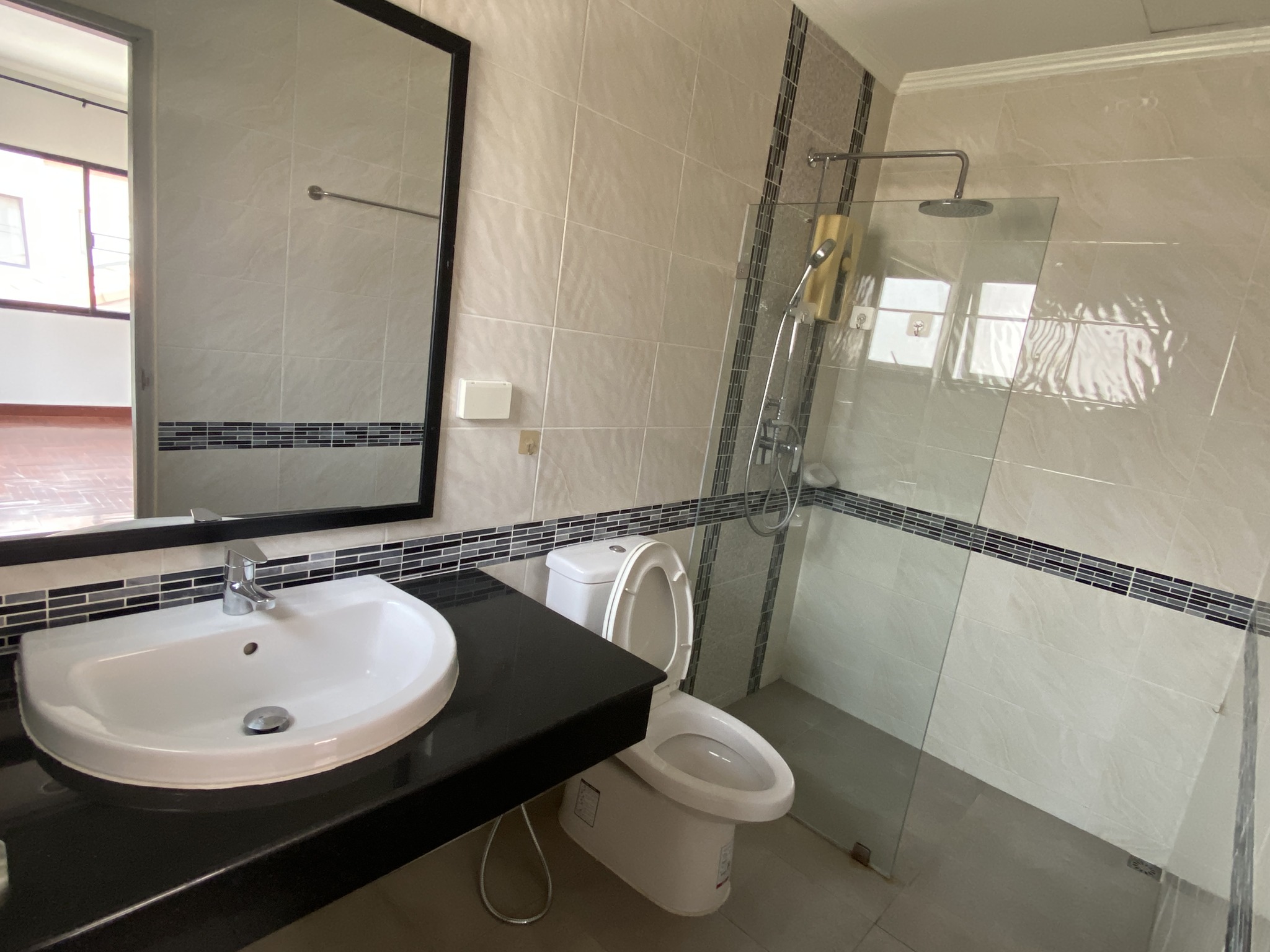 Palm Spring Place - Image 4
