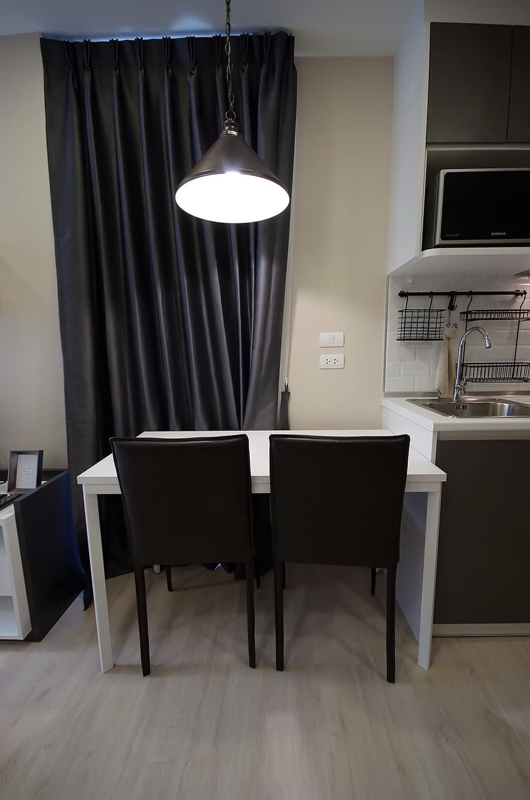 1 Bedroom Condo For Rent in Suthep, Mueang Chiang Mai, Chiang Mai - Image 2