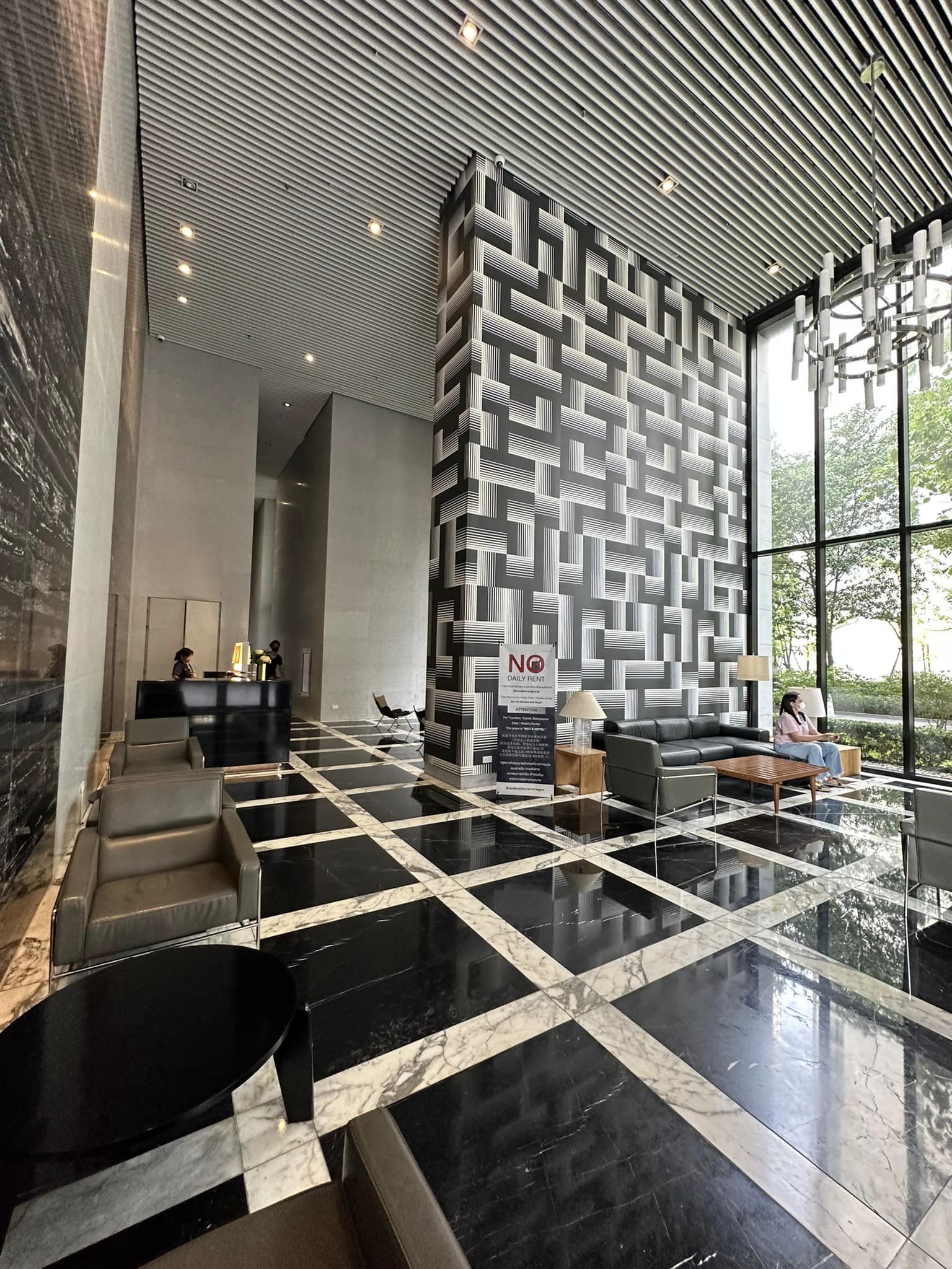 Park Origin Phrom Phong - Image 5