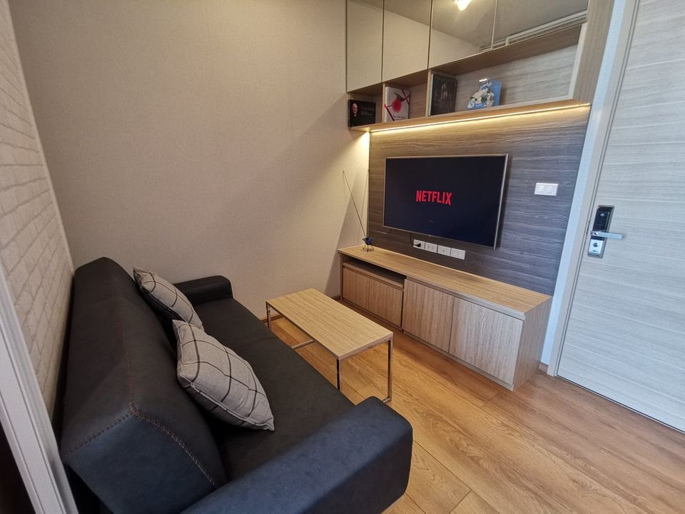 พาร์ค ออริจิ้น พร้อมพงษ์ - Image 1