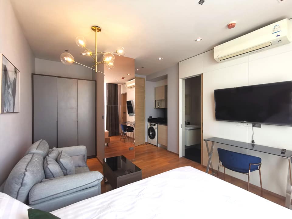 Park Origin Phrom Phong - Image 1